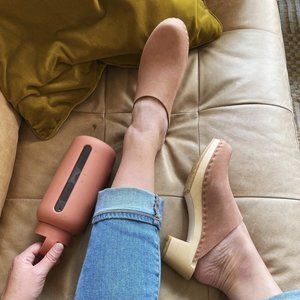 ISO Bryr Clementine mid-heel in Clay size 38